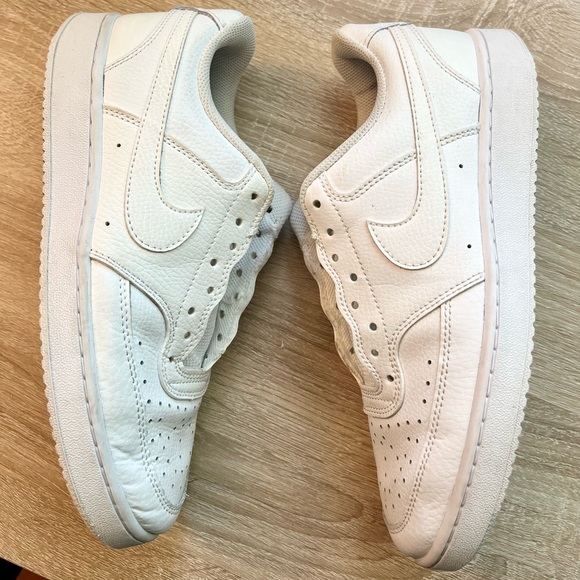 White Nike court vision size 9 - Picture 5 of 7